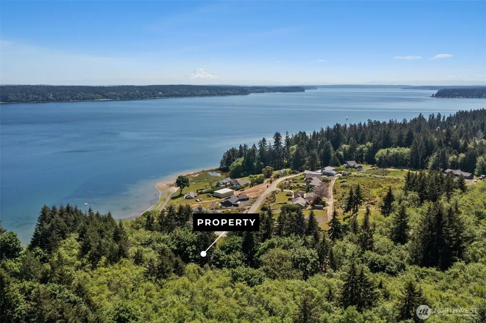 15 E Smith Cove Way Shelton, WA 98584