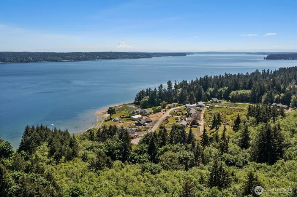 15 E Smith Cove Way Shelton, WA 98584