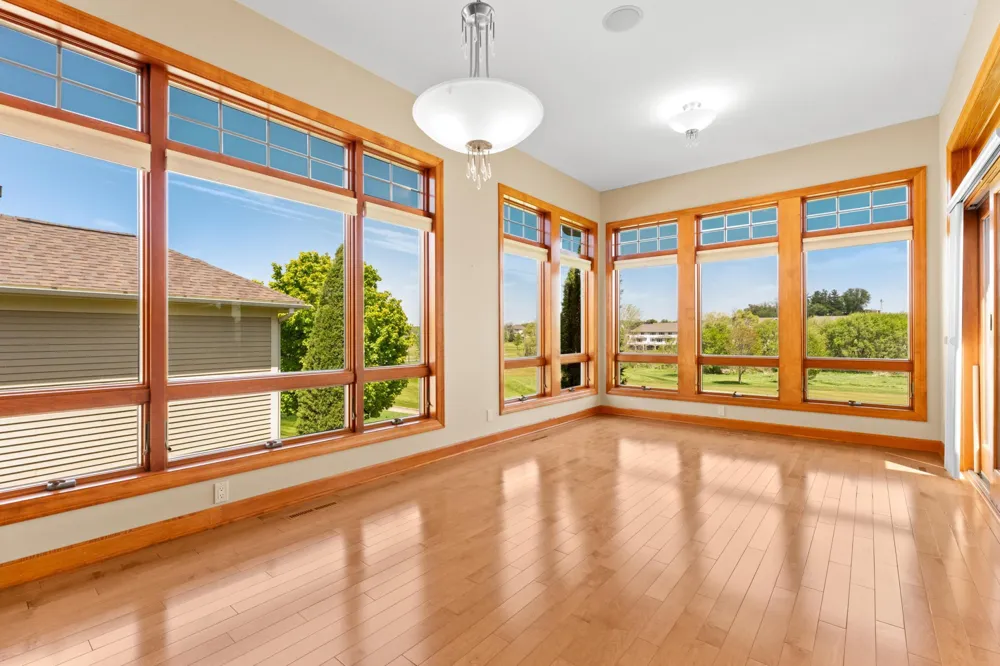 940 Somerby Parkway NE Byron, MN 55920