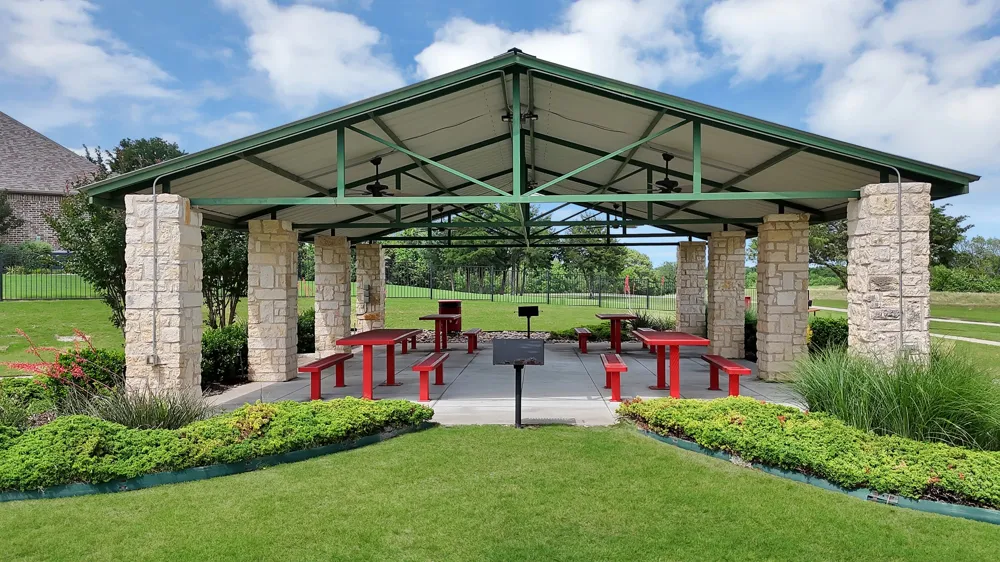 WHISPERING OAKS McKinney, TX 75071