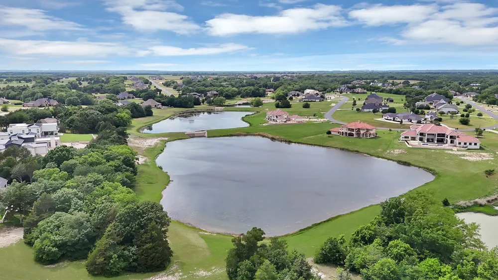 WHISPERING OAKS McKinney, TX 75071