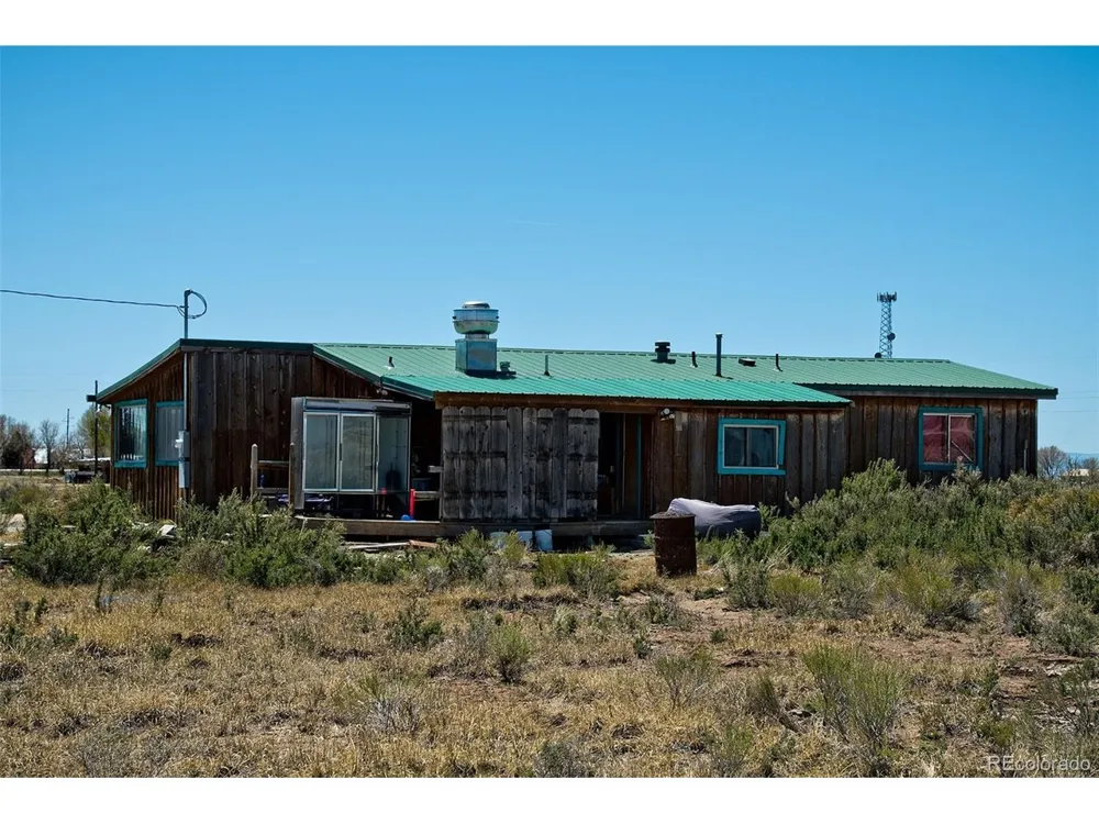 77 E 10th Street Moffat, CO 81143