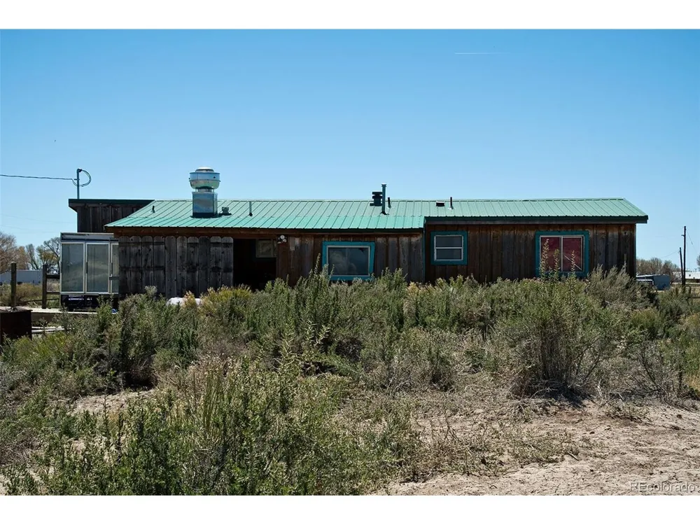 77 E 10th Street Moffat, CO 81143
