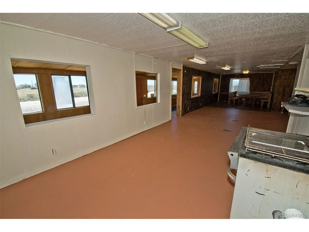 77 E 10th Street Moffat, CO 81143