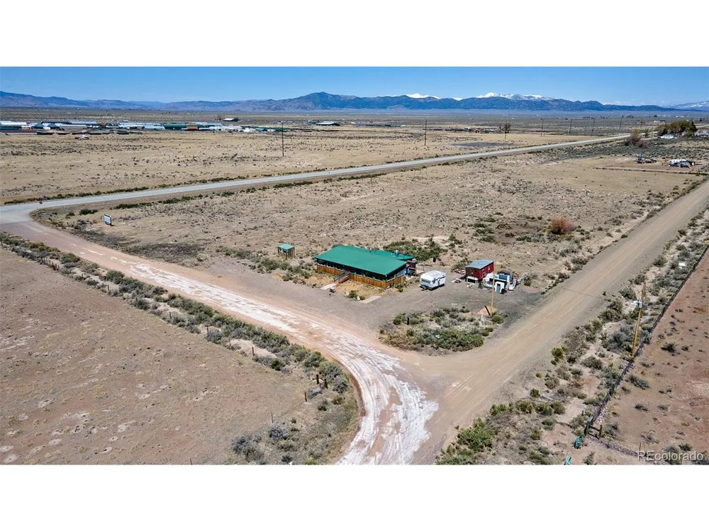 77 E 10th Street Moffat, CO 81143