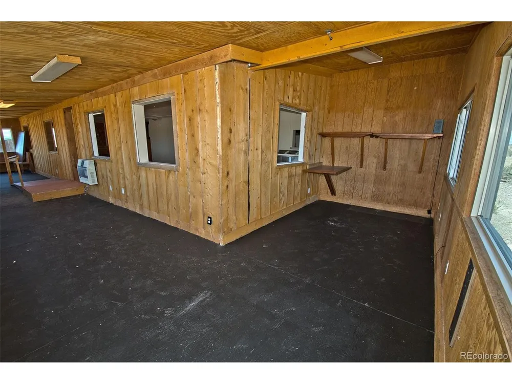 77 E 10th Street Moffat, CO 81143
