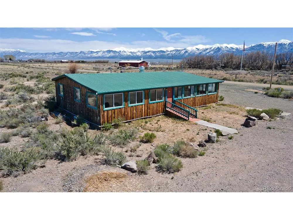 77 E 10th Street Moffat, CO 81143
