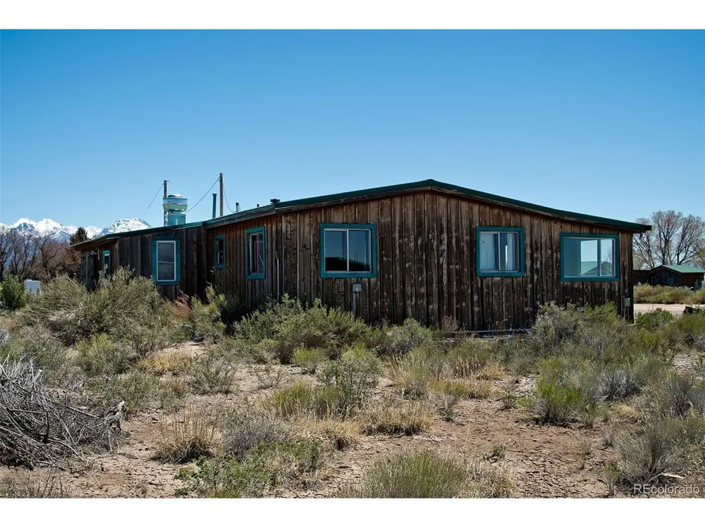 77 E 10th Street Moffat, CO 81143