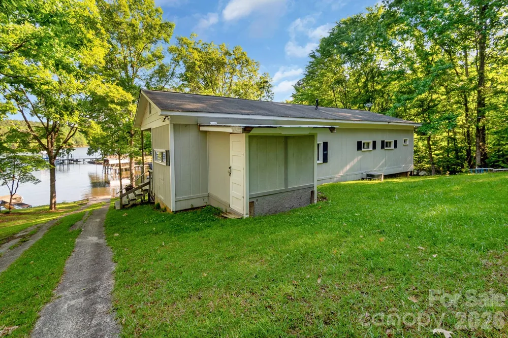 2208 Singleton Creek Road Liberty Hill, SC 29074