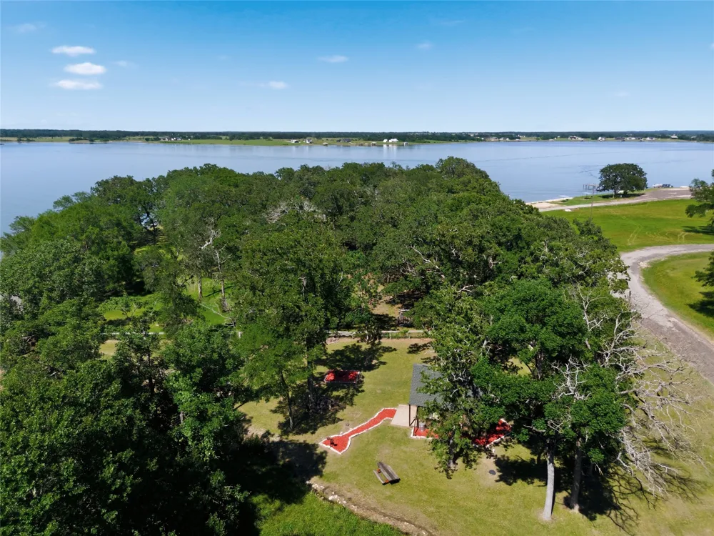LCR 775 Groesbeck, TX 76642
