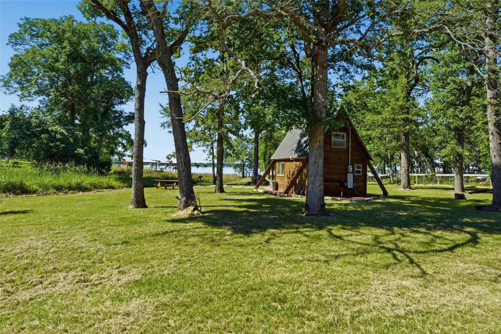 LCR 775 Groesbeck, TX 76642
