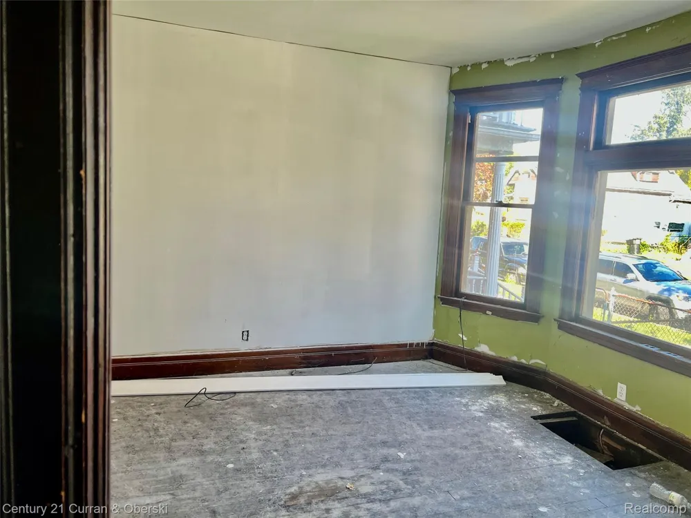 3152 Garfield Street Detroit City, MI 48207