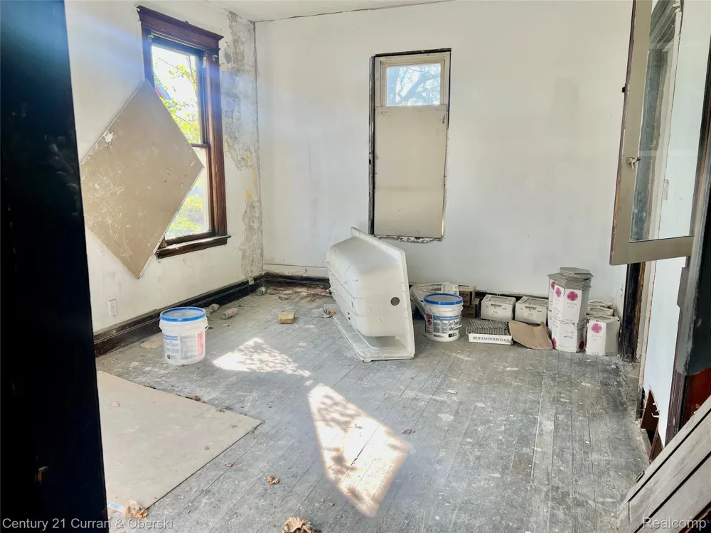 3152 Garfield Street Detroit City, MI 48207