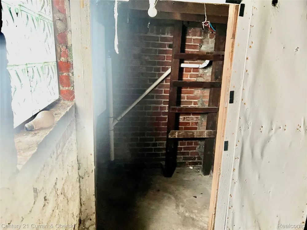 3152 Garfield Street Detroit City, MI 48207
