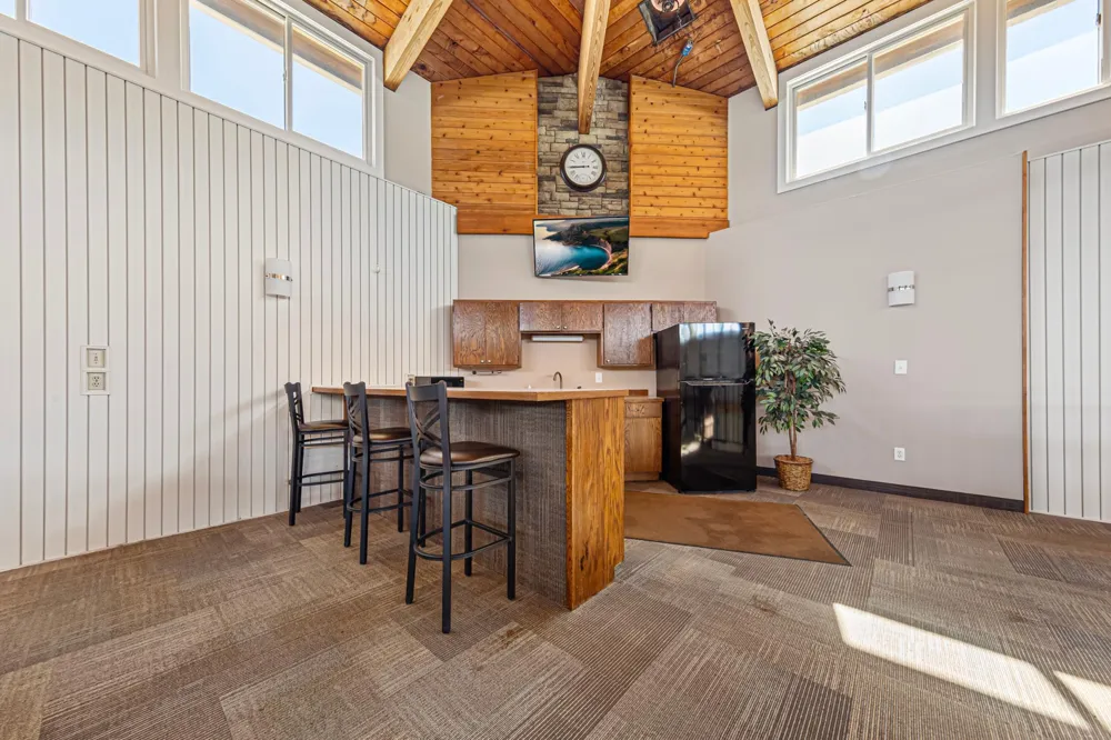 2005 E 122nd Street #A11 Burnsville, MN 55337