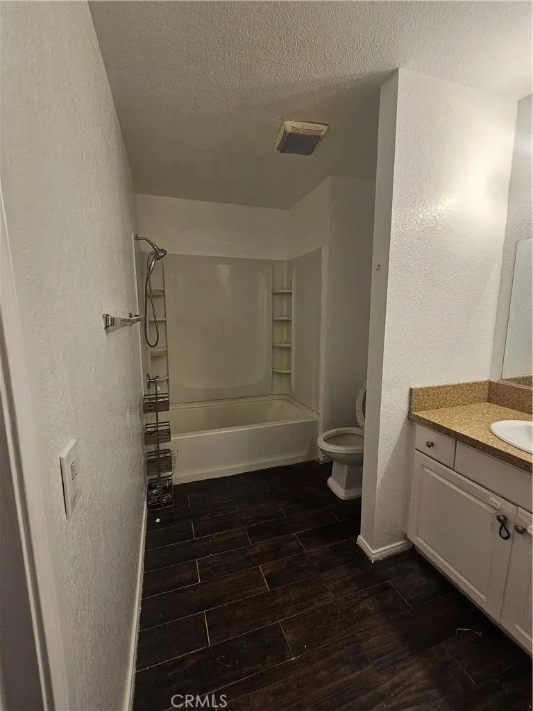 1265 Kendall Drive #2511 San Bernardino, CA 92407