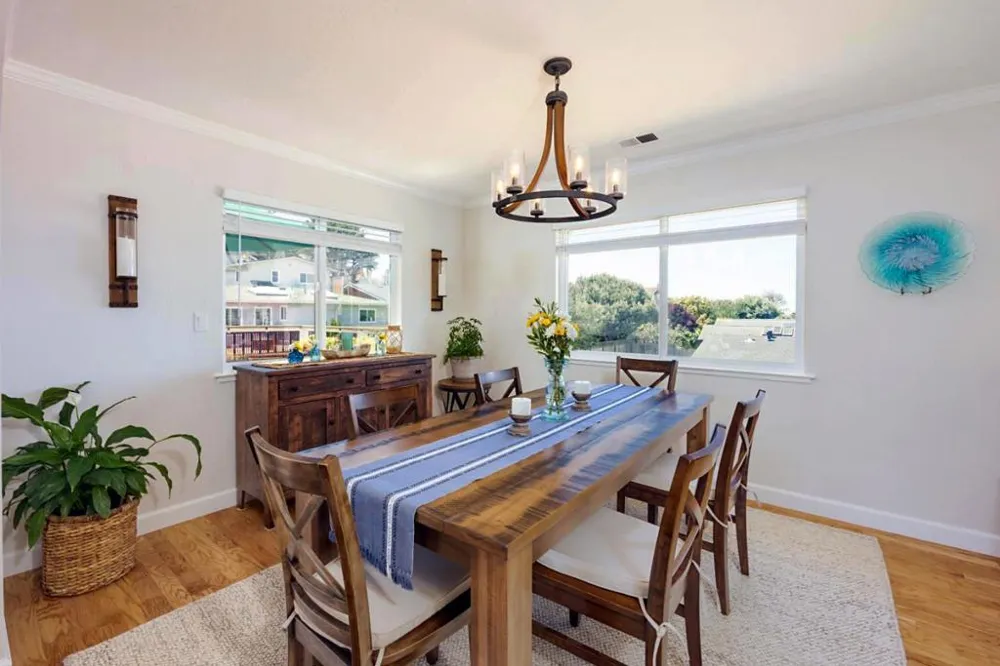 468 4th Street Montara, CA 94037