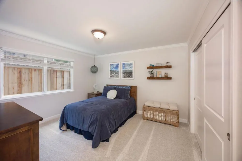 468 4th Street Montara, CA 94037