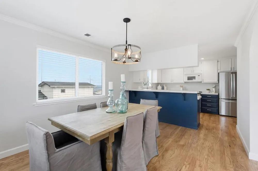 468 4th Street Montara, CA 94037