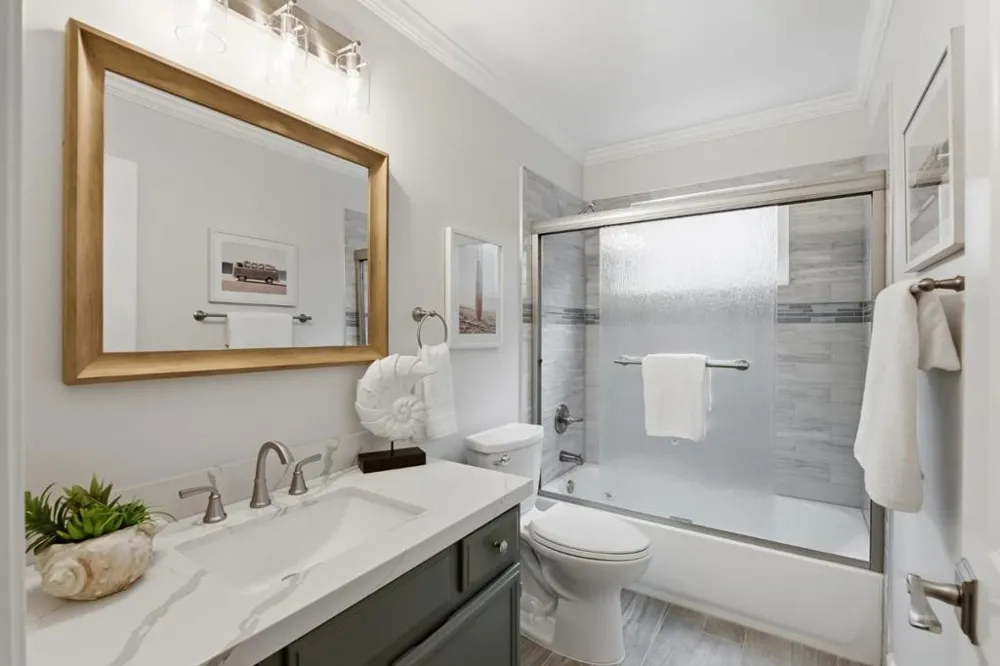 468 4th Street Montara, CA 94037