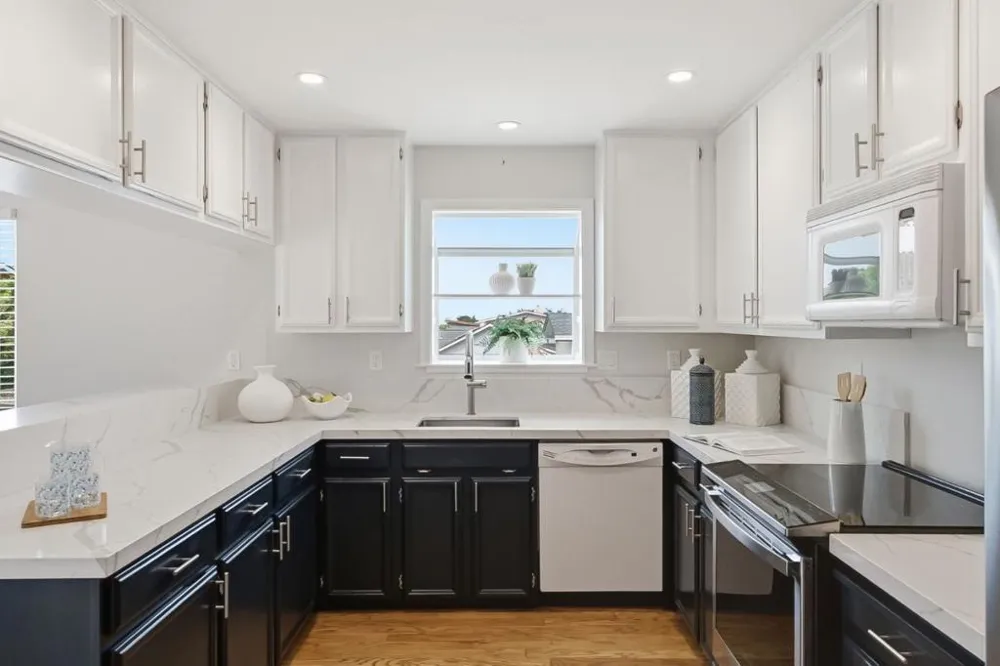 468 4th Street Montara, CA 94037