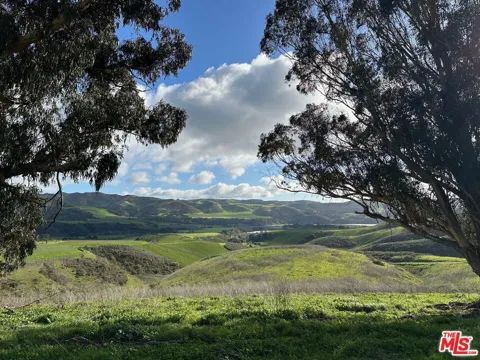 4695 Sweeney Road