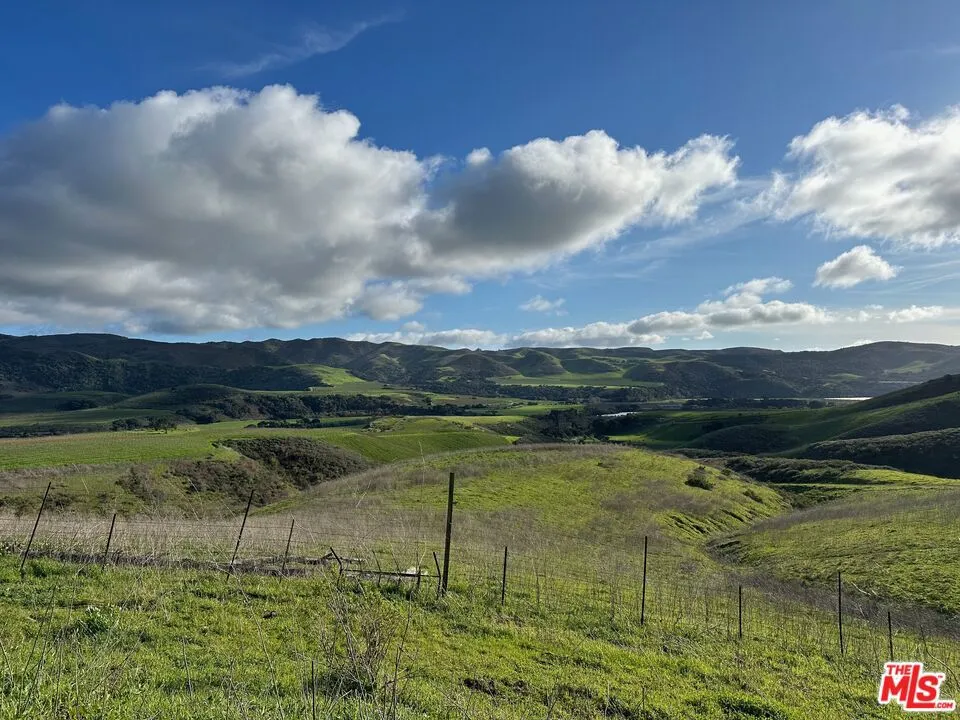 4695 Sweeney Road Lompoc, CA 93436