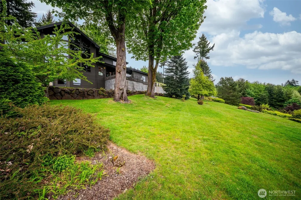 813 Varsity Road Kalama, WA 98625
