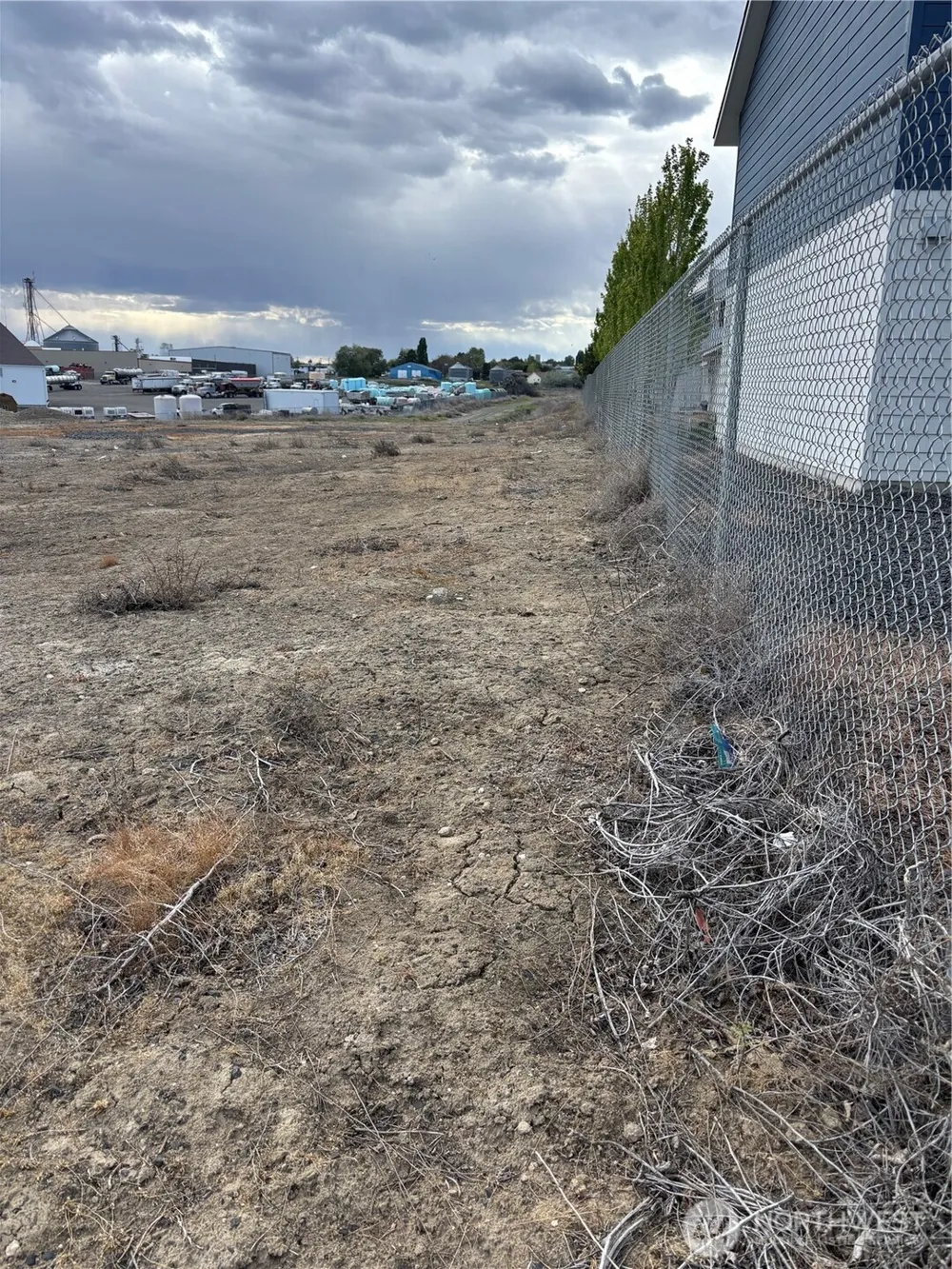 380 Apple Avenue NE Royal City, WA 99357