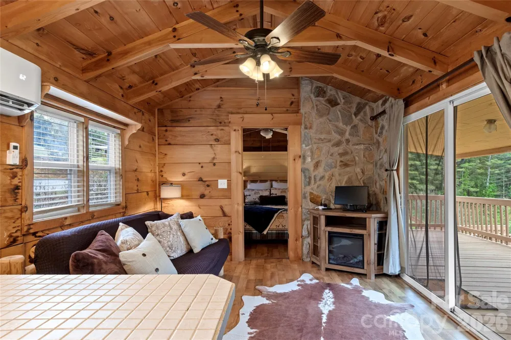 489 Buttons Lane #11 Sparta, NC 28675