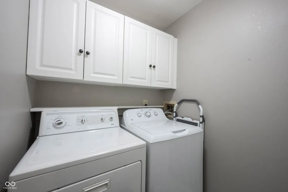 7715 Heather Lane Fishers, IN 46038