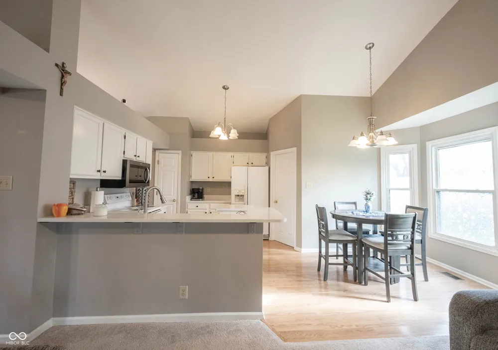7715 Heather Lane Fishers, IN 46038