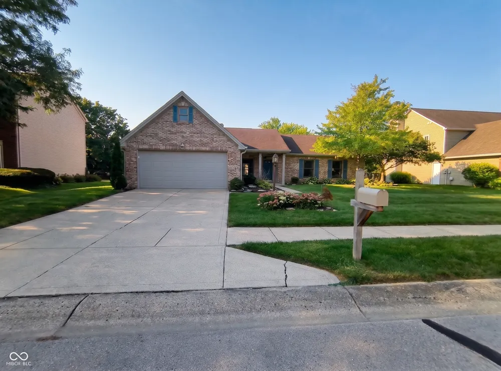 7715 Heather Lane Fishers, IN 46038