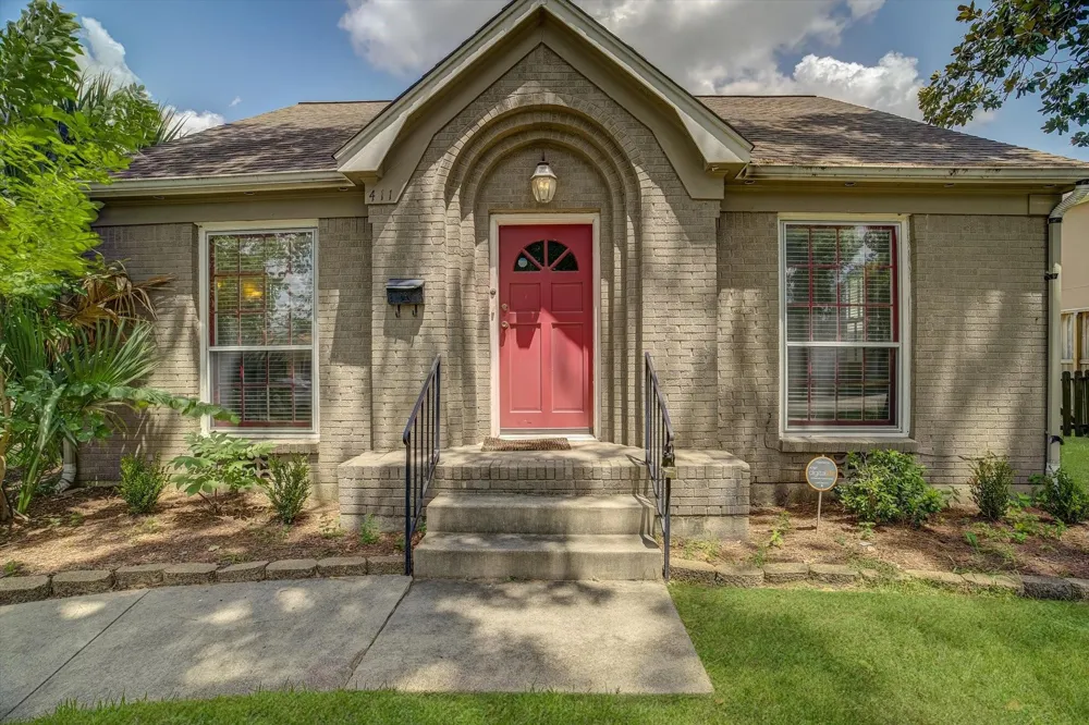 411 Graceland Street Houston, TX 77009