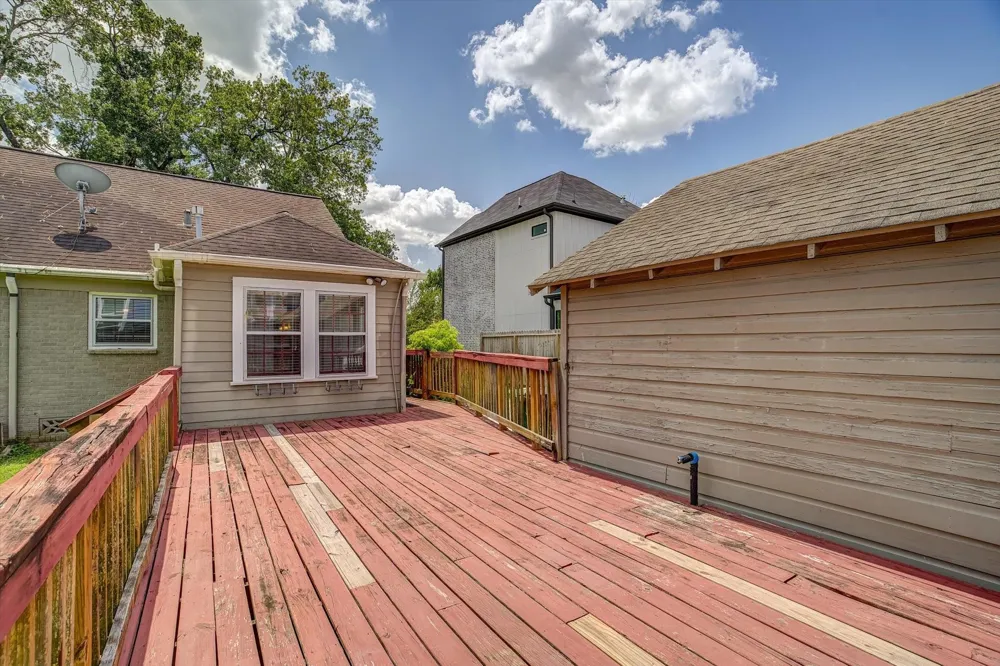 411 Graceland Street Houston, TX 77009