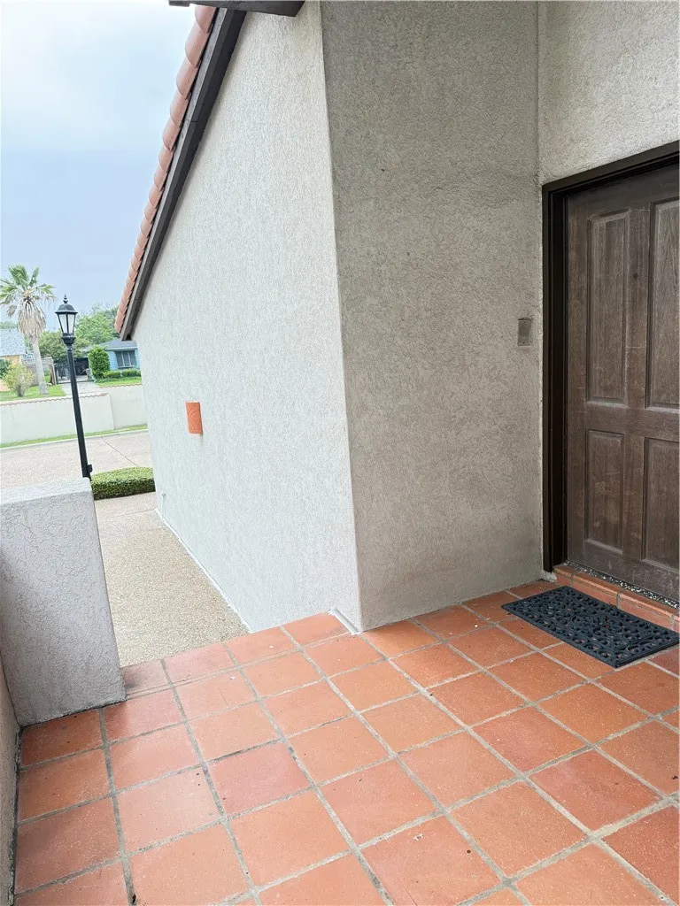 4270 Ocean Drive #15 Corpus Christi, TX 78411