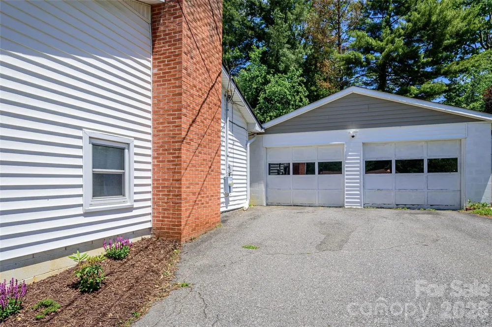 155 Chestnut Place Arden, NC 28704