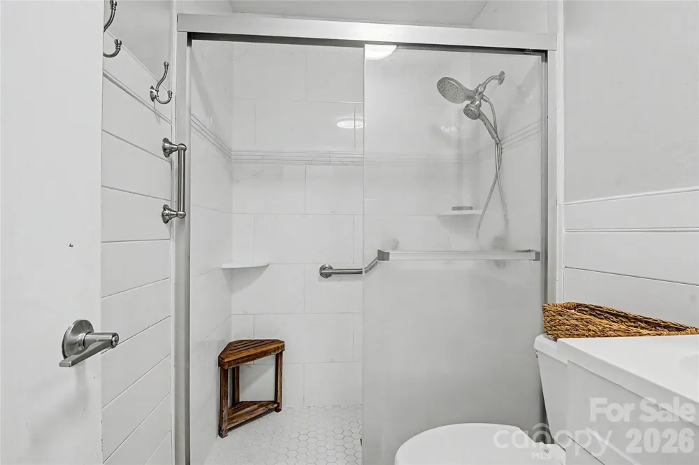 155 Chestnut Place Arden, NC 28704