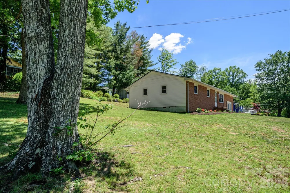 155 Chestnut Place Arden, NC 28704