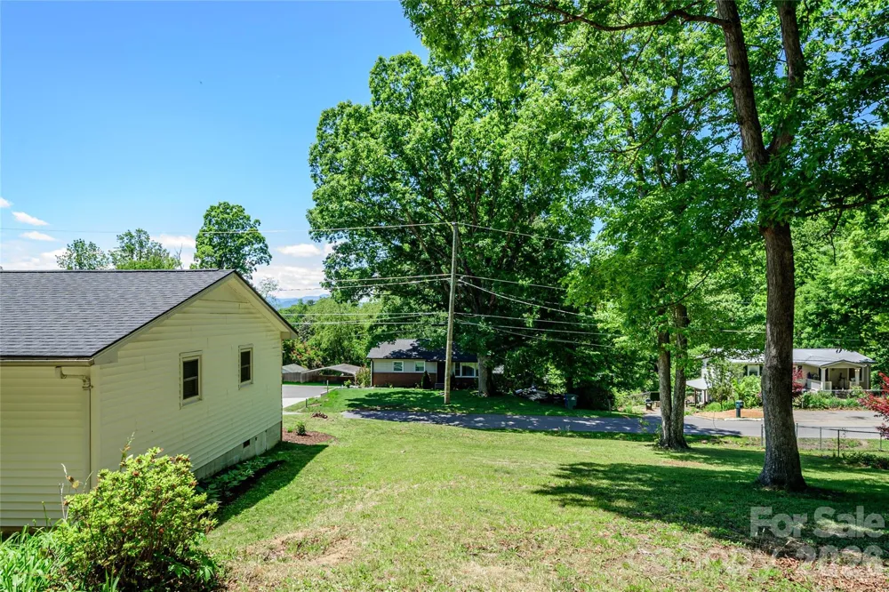 155 Chestnut Place Arden, NC 28704