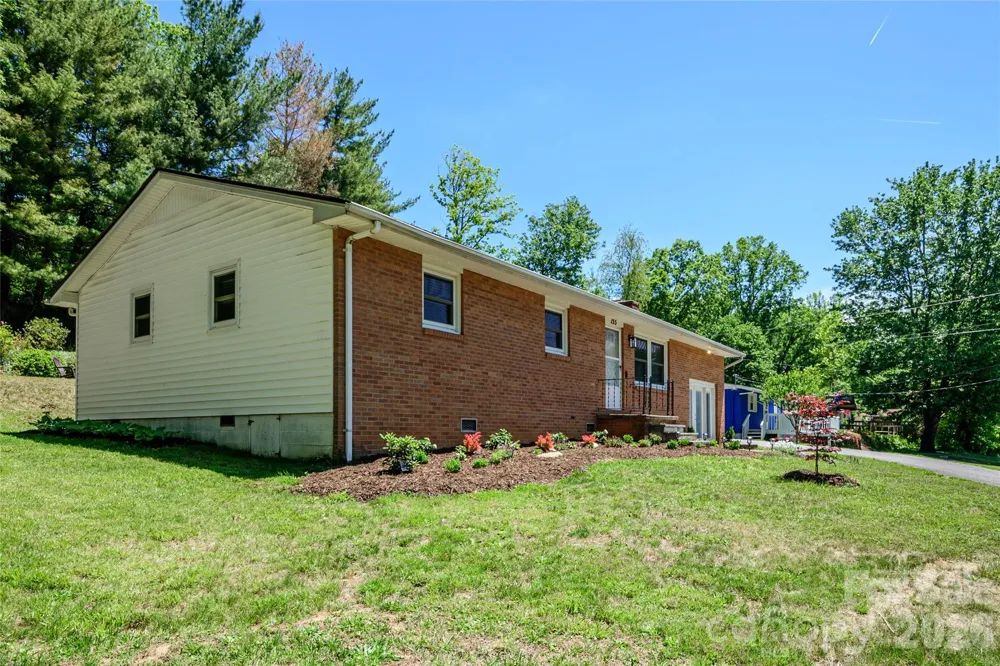 155 Chestnut Place Arden, NC 28704