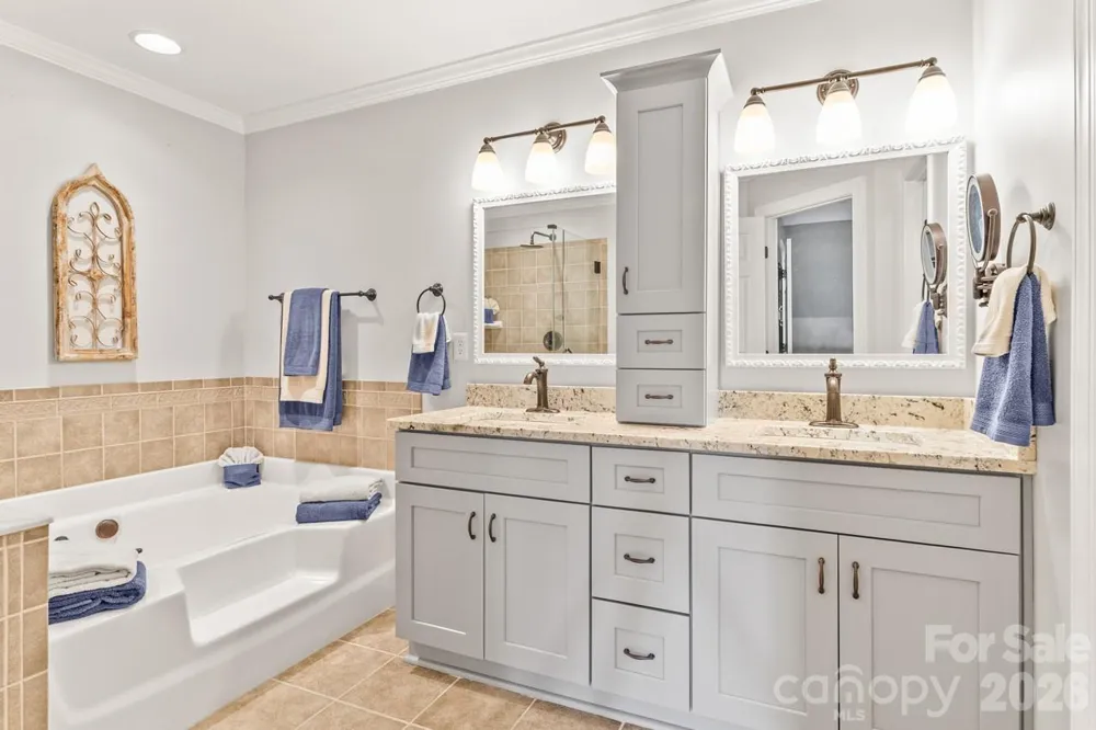 14509 Greenpoint Lane Huntersville, NC 28078