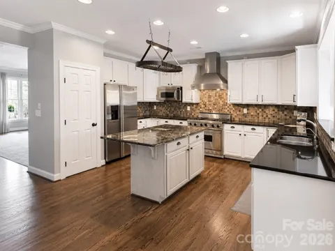 14509 Greenpoint Lane