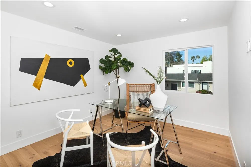 520 Iris Corona del Mar, CA 92625