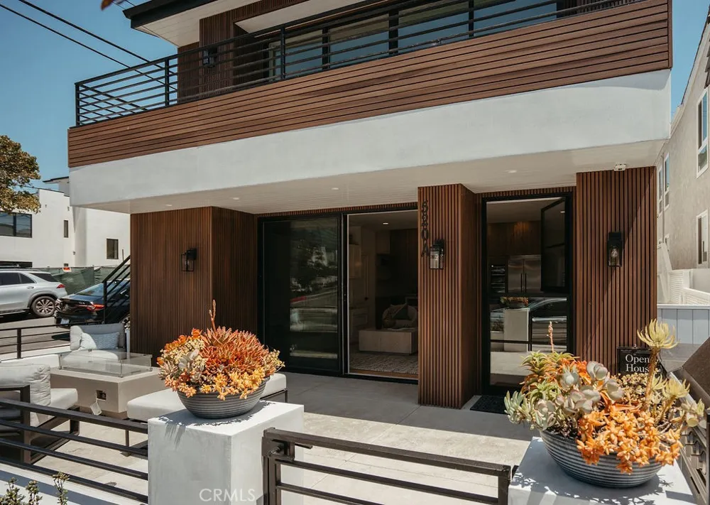 520 Iris Corona del Mar, CA 92625