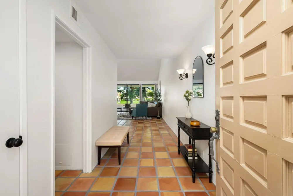 280 Tolosa Circle Palm Desert, CA 92260