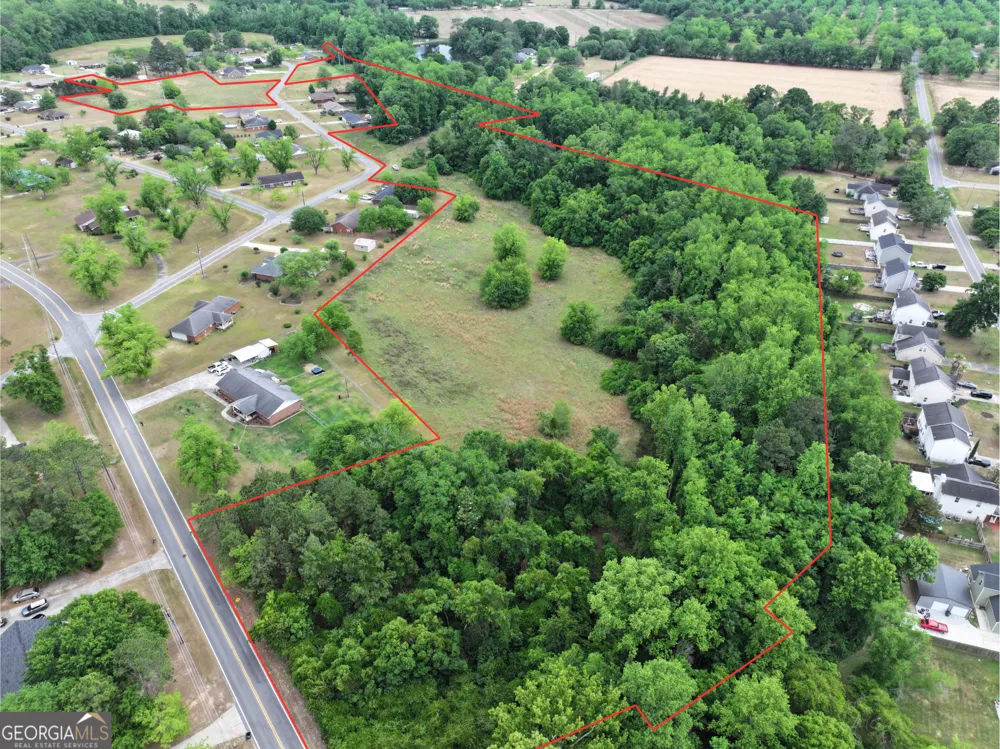 0 E Howard ST Glennville, GA 30427