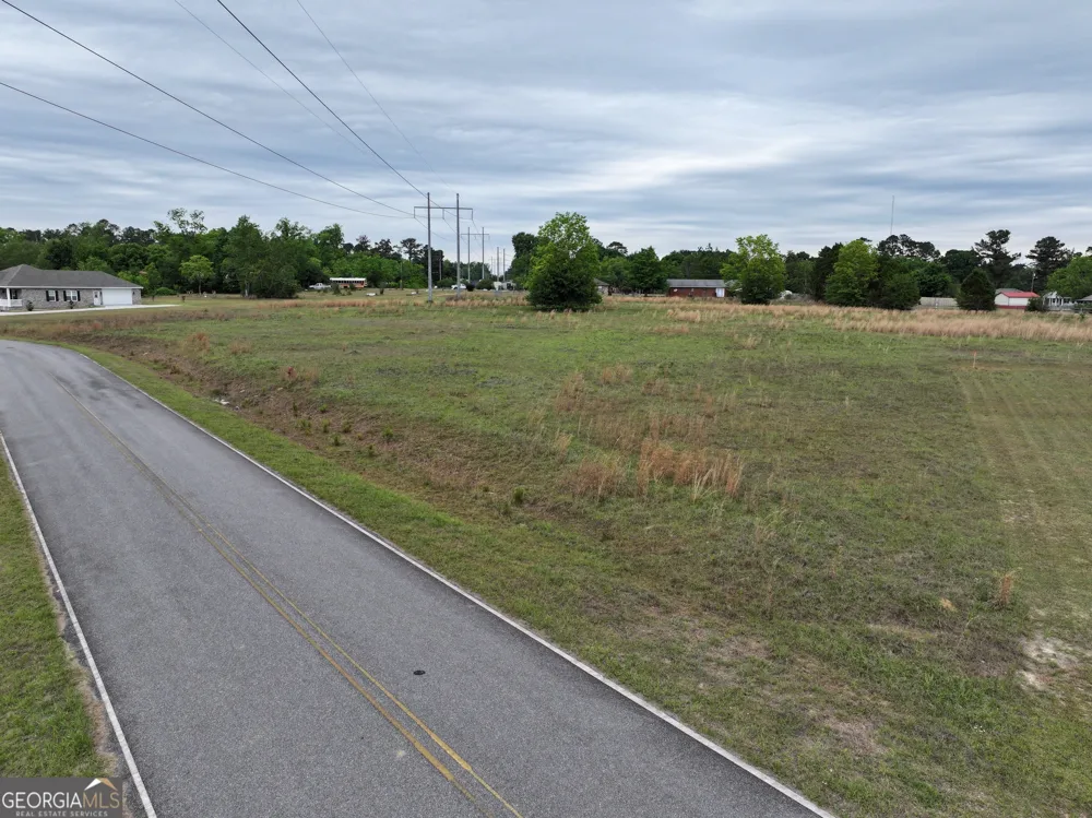 0 E Howard ST Glennville, GA 30427