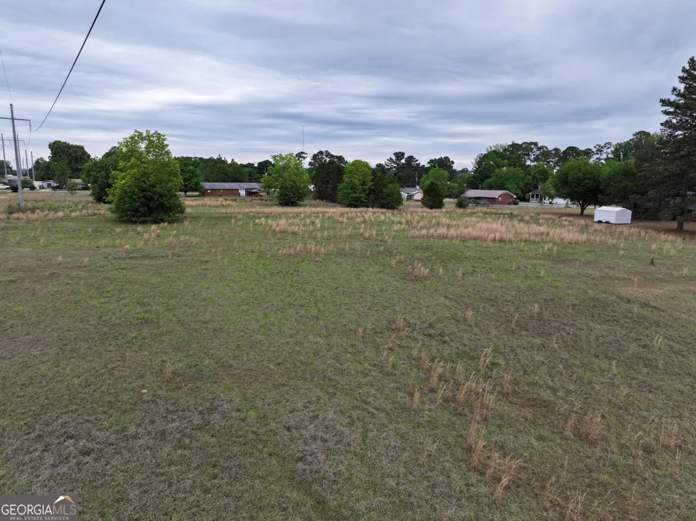 0 E Howard ST Glennville, GA 30427