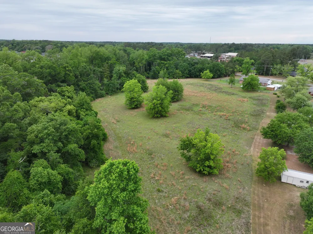 0 E Howard ST Glennville, GA 30427